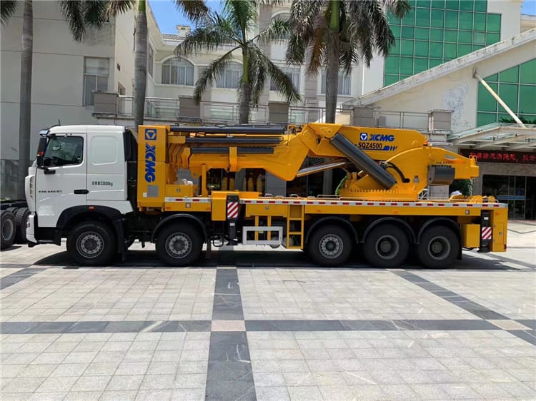XCMG Official 90 Ton Mobile Truck Mounted Crane SQZ4500 for Sale